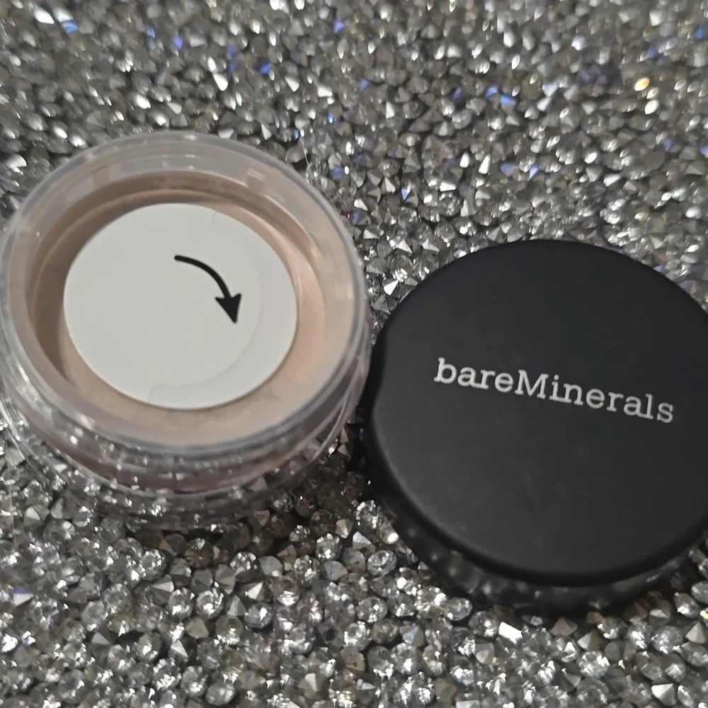 ❇️🧚‍♀️SATIN RUFFLE Bareminerals RARE DISCONTINUED EyeColor NWT